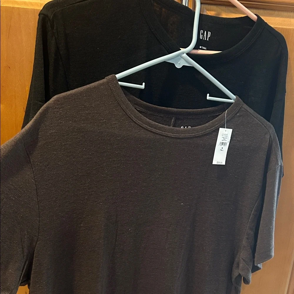 2 NWT Tall Gap Linen Crop Tees - Picture 2 of 11